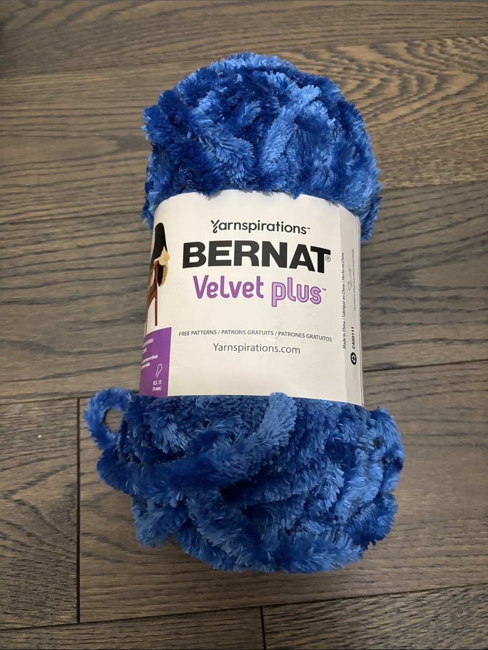 Bernat Velvet Plus Plush Yarn Blazer Blue 300g Cozy Soft Crochet New